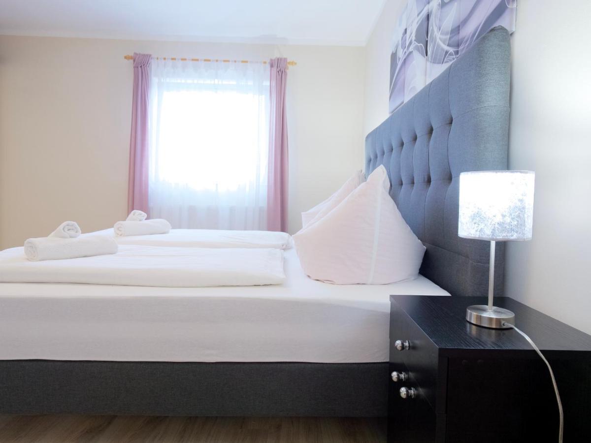 Zlaty Lev Hotel Svitavy Kültér fotó
