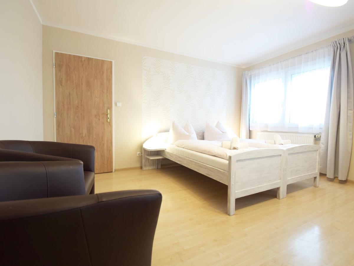 Zlaty Lev Hotel Svitavy Kültér fotó
